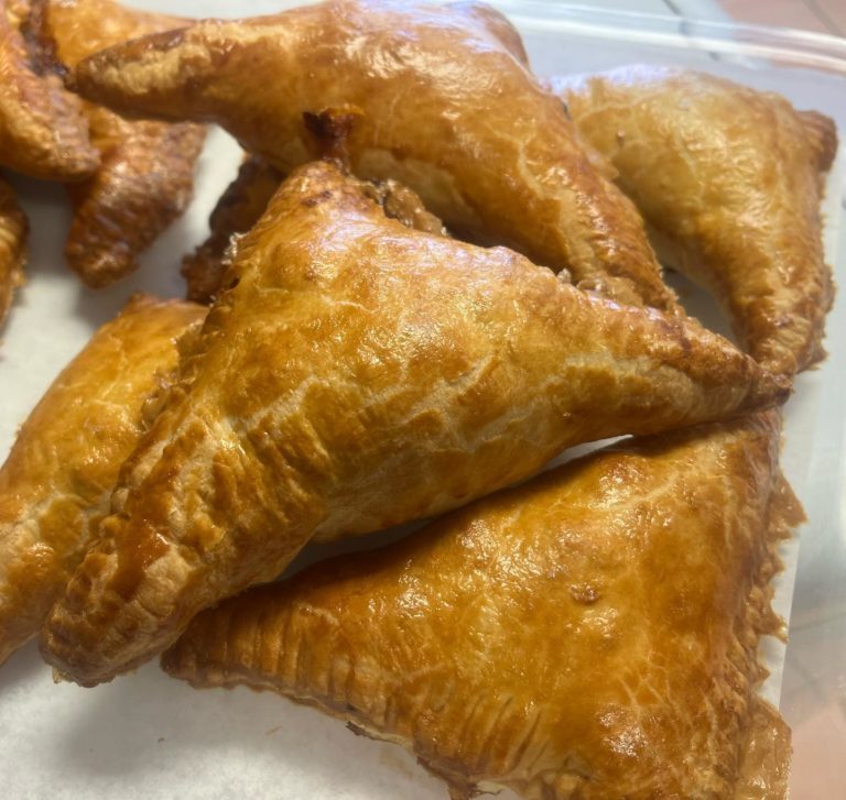 Sip Nibble and Nosh STX 1 768x727